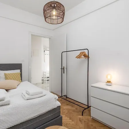 Bella 36 * Rijeka