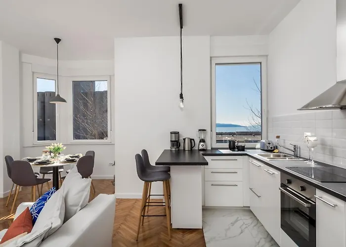 Bella 36 * غييكا