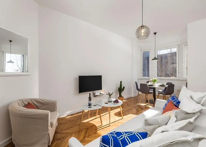 Bella 36 * غييكا